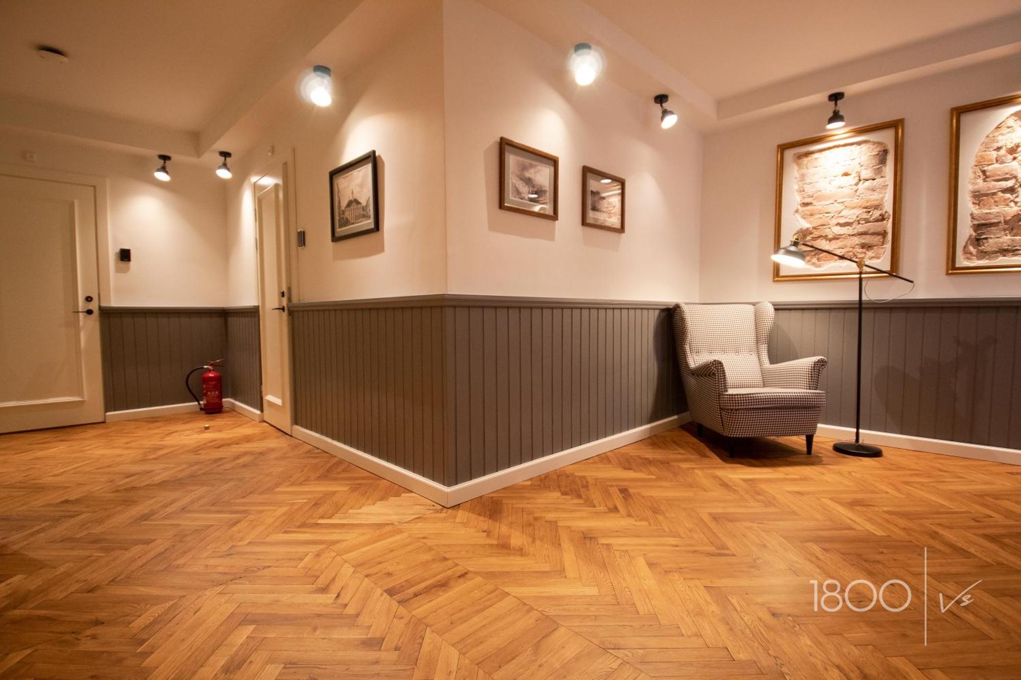1800 By Vince Stay - Private Rooms In Town Hall Square Tartu Luaran gambar